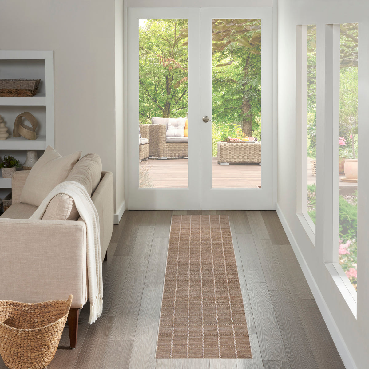 Serenity Home SRH05 Mocha Ivory Rug - room scene