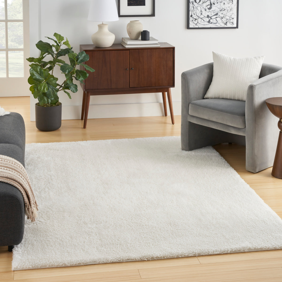 Pacific Shag PCS01 Ivory Rug - room scene