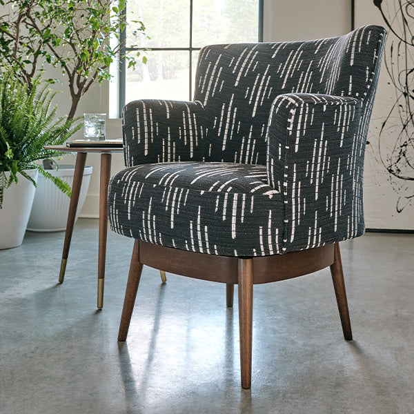 Kelida Swivel Chair