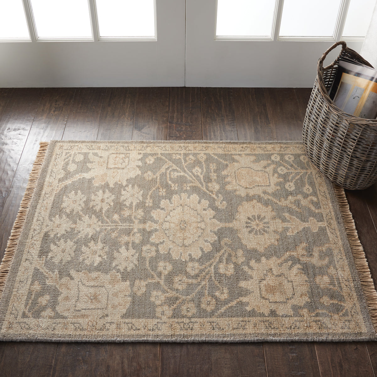 Aldora ALD08 Aubergine Rug - room scene