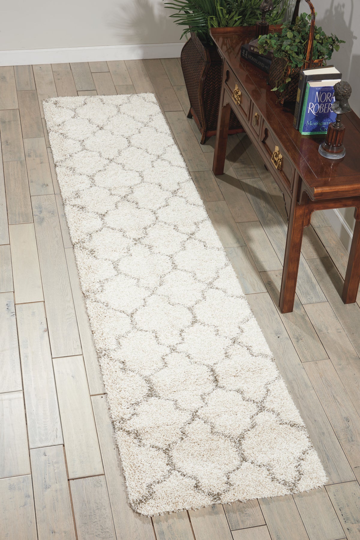 Amore AMOR2 Cream Rug - room scene