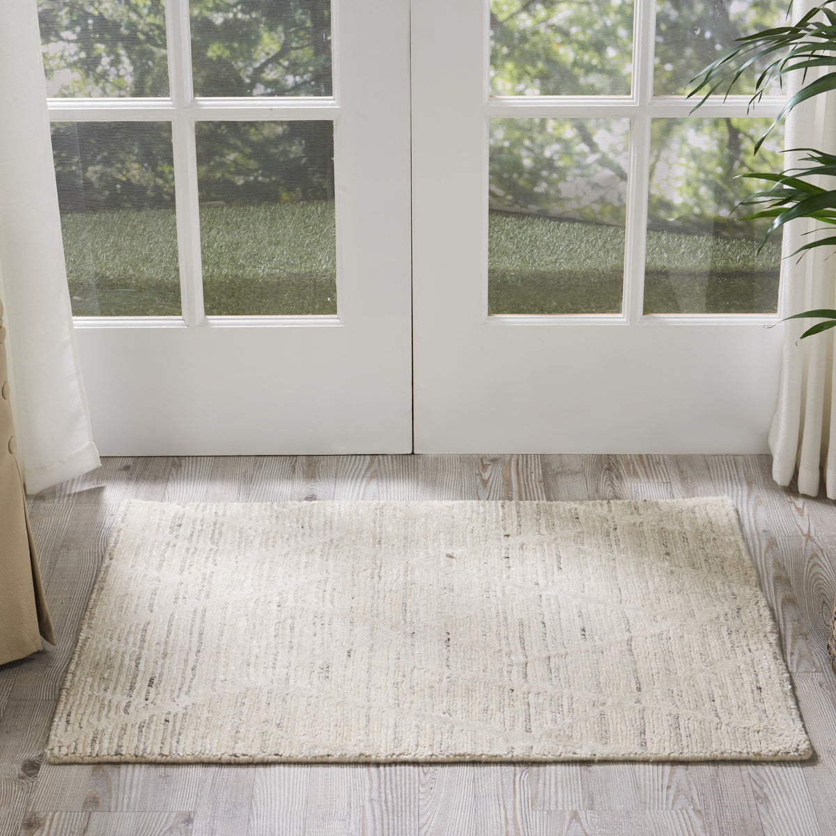 OCEAN OCP02 Pearl Rug - room scene