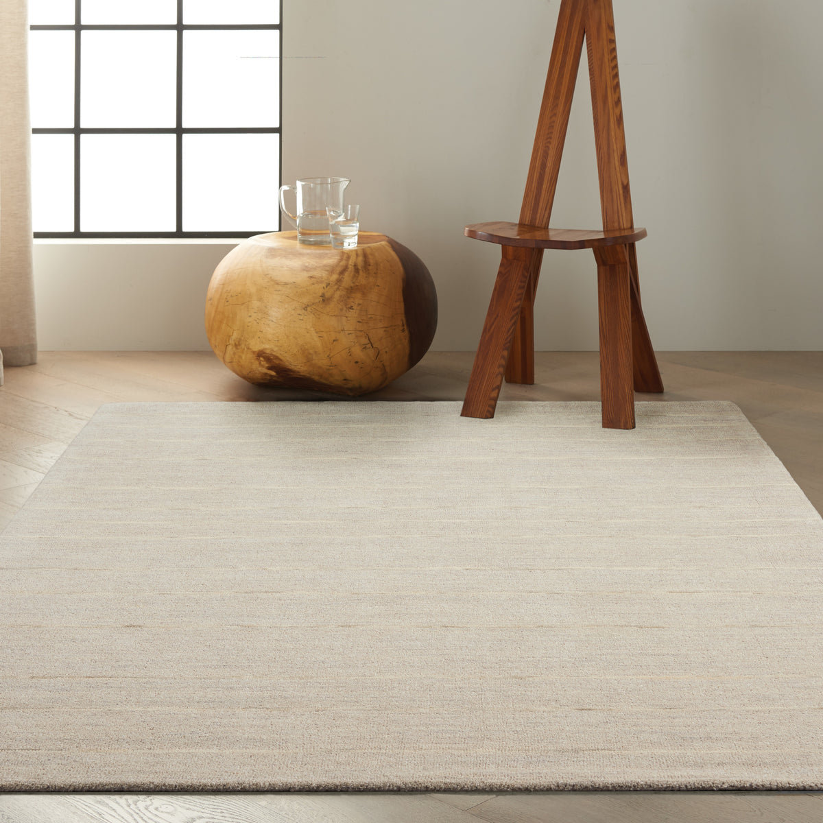 Halo HAL01 Grey Rug - room scene