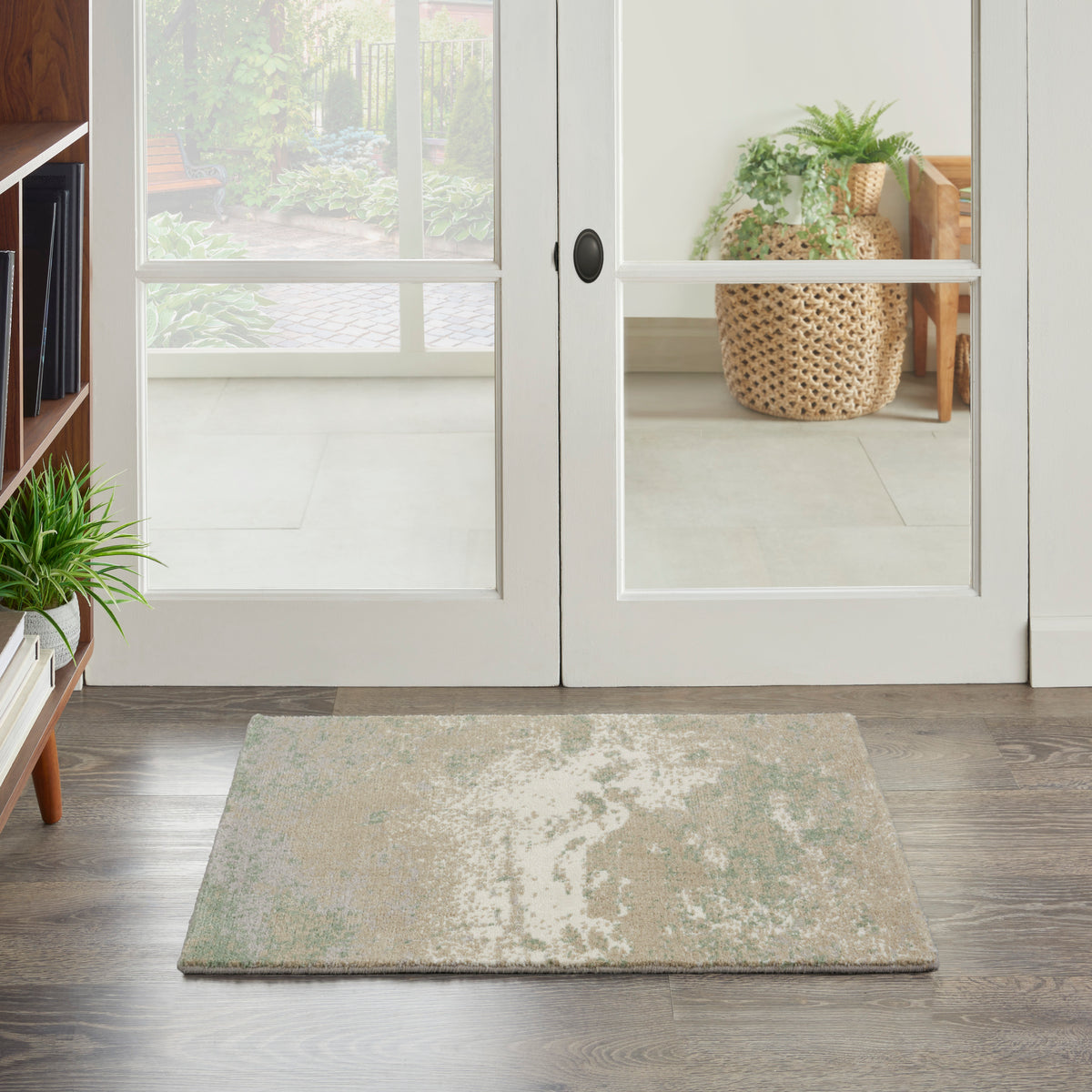 Twilight TWI06 Ivory Green Rug - room scene