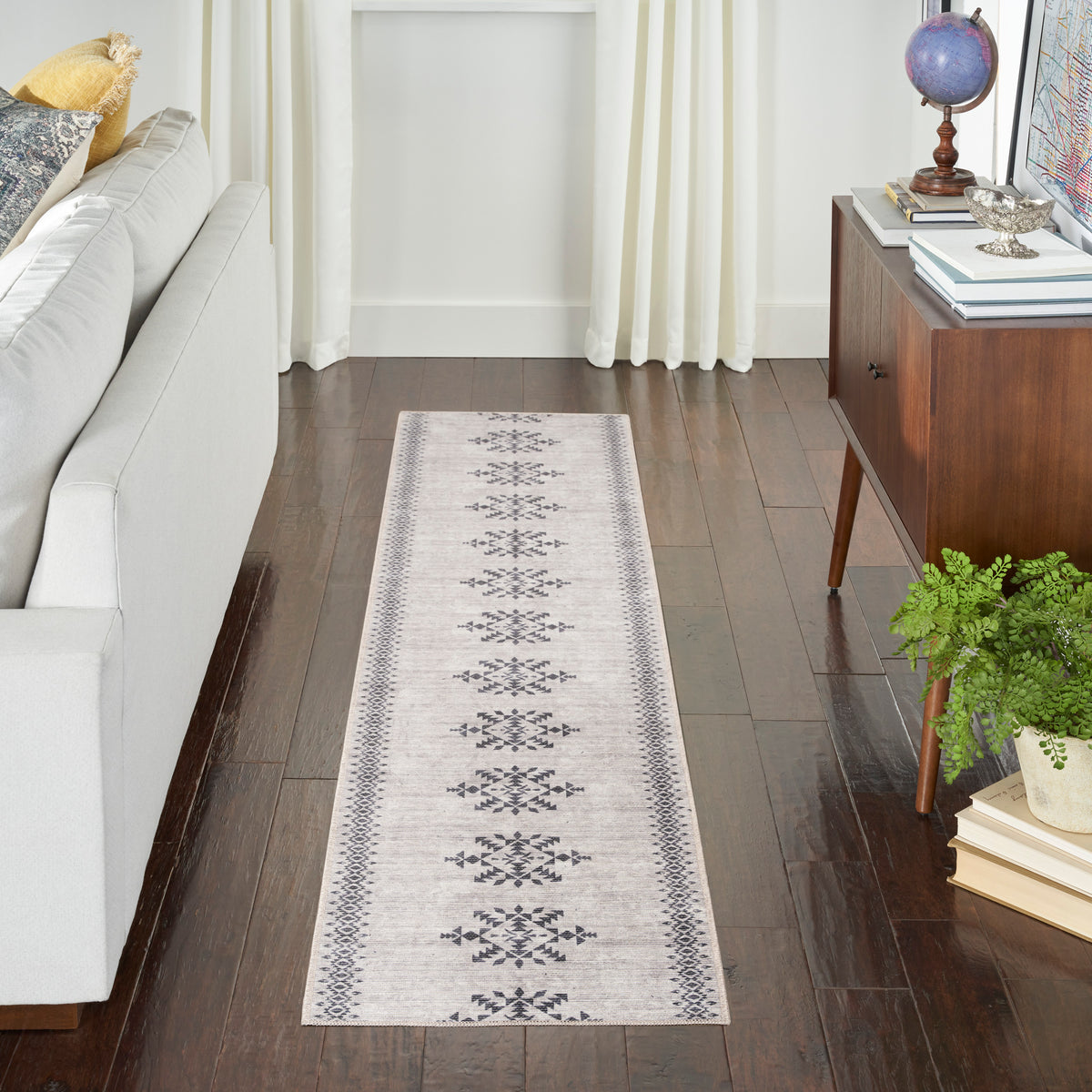 New Concept Washables SR109 Ivory Charcoal Rug - room scene