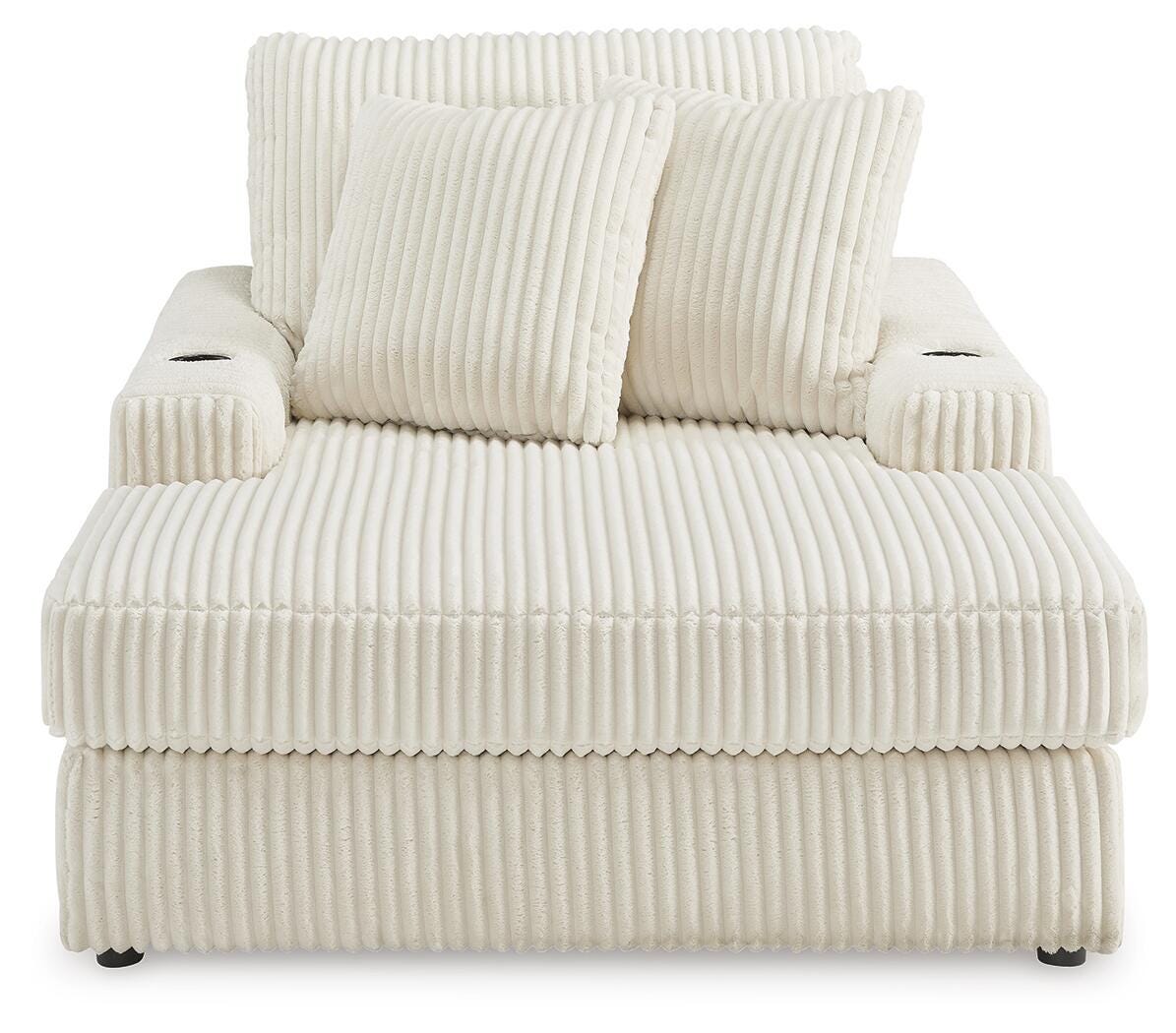 Lindyn Chaise Velvet