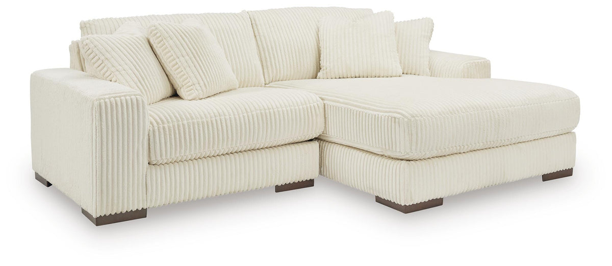 Lindyn 2-Piece Sectional with Chaise Velvet