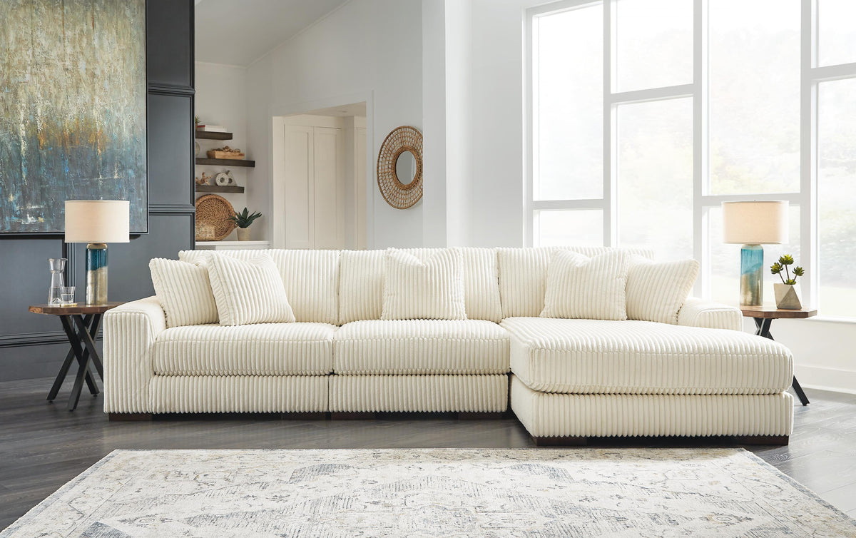 Lindyn 3-Piece Sectional with Chaise Velvet