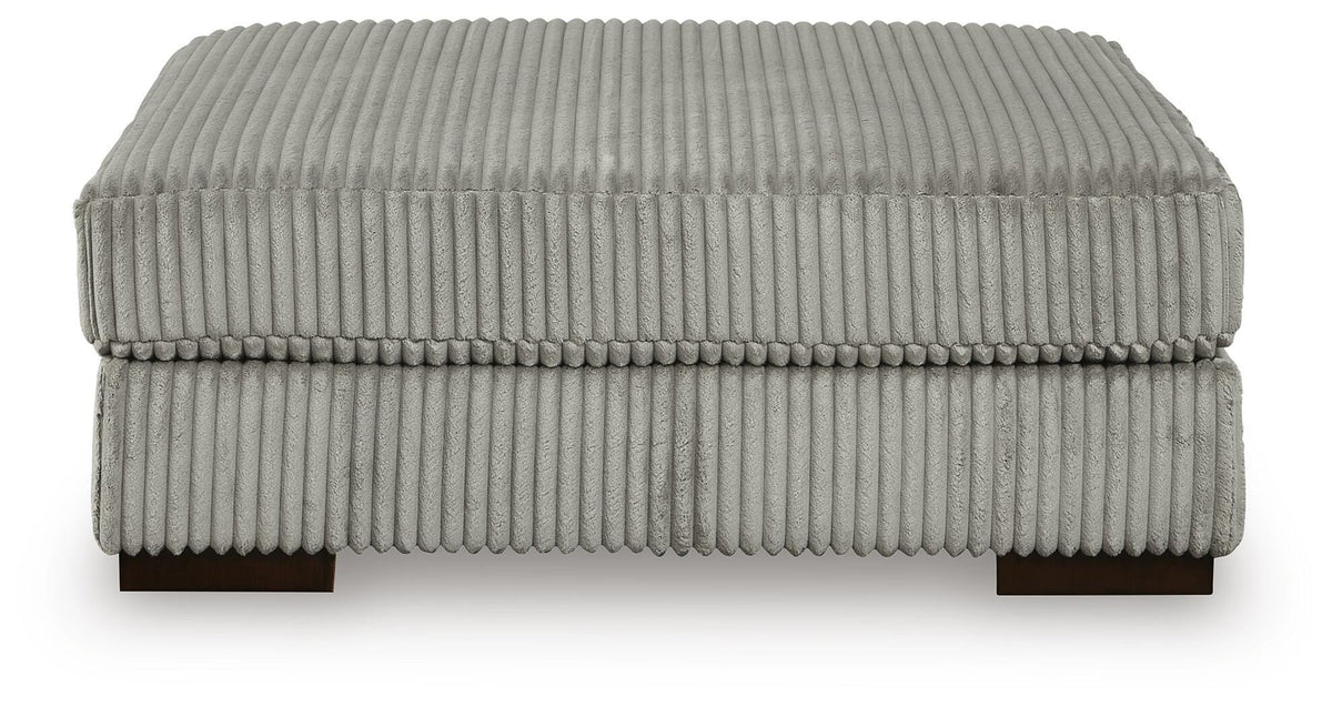 Lindyn 5-Piece Sectional and Ottoman