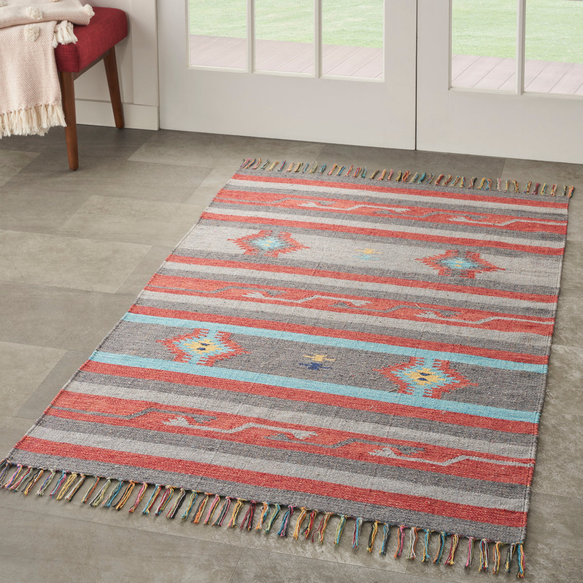 Baja BAJ01 Grey Red Rug - room scene