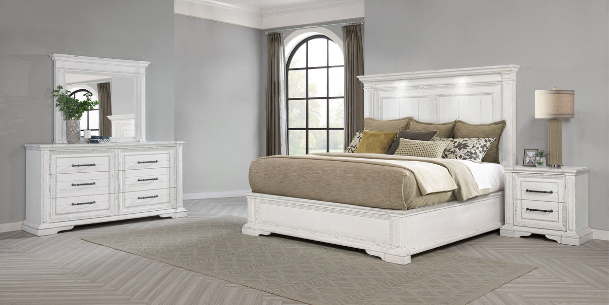 McKinney 4-piece Bedroom Set Vintage White - Eastern King