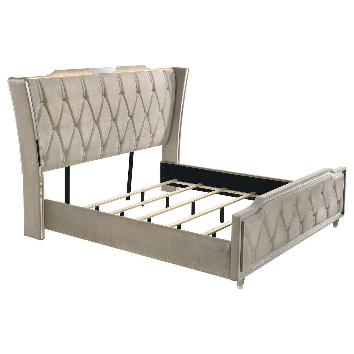 Lorient 5-piece Bedroom Set with Dresser - Eastern King, Ivory and Camel