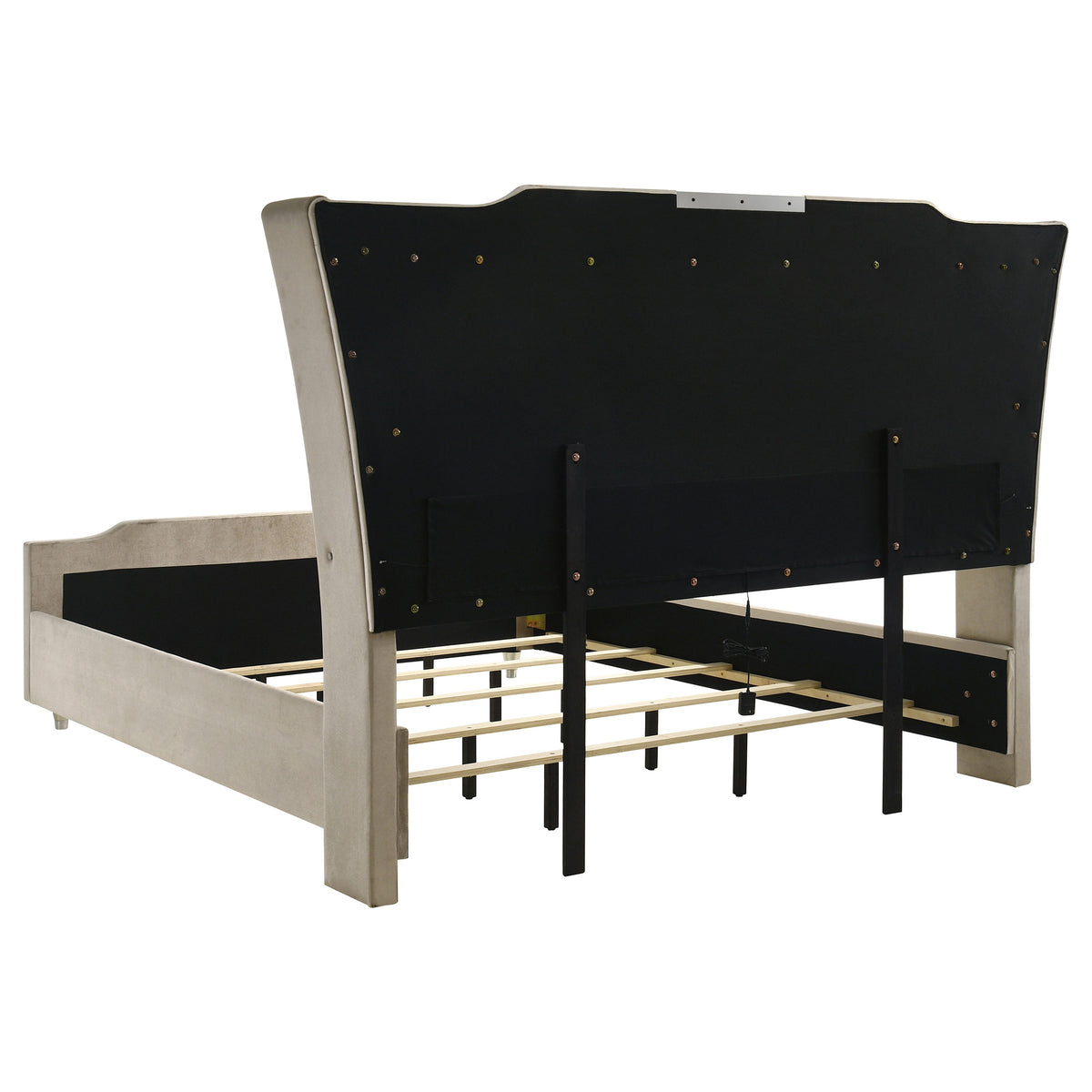 Lorient 5-piece Bedroom Set with Dresser - California King, Ivory and Camel