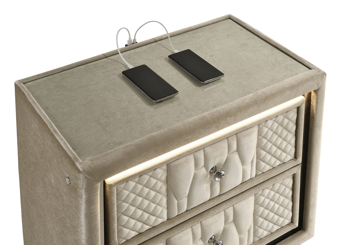 Lorient 5-piece Bedroom Set with Dresser - California King, Ivory and Camel