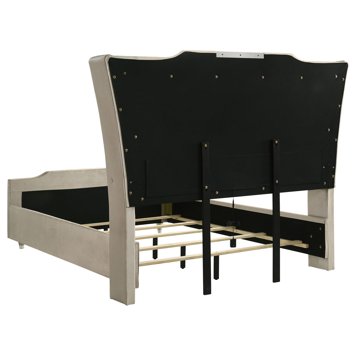 Lorient 5-piece Bedroom Set with Dresser - Queen, Ivory and Camel