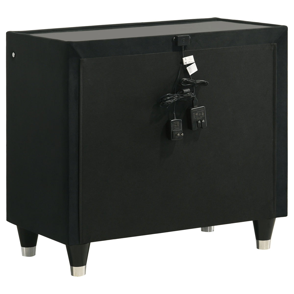 Lorient 5-piece Bedroom Set with Dresser - Eastern King, Black