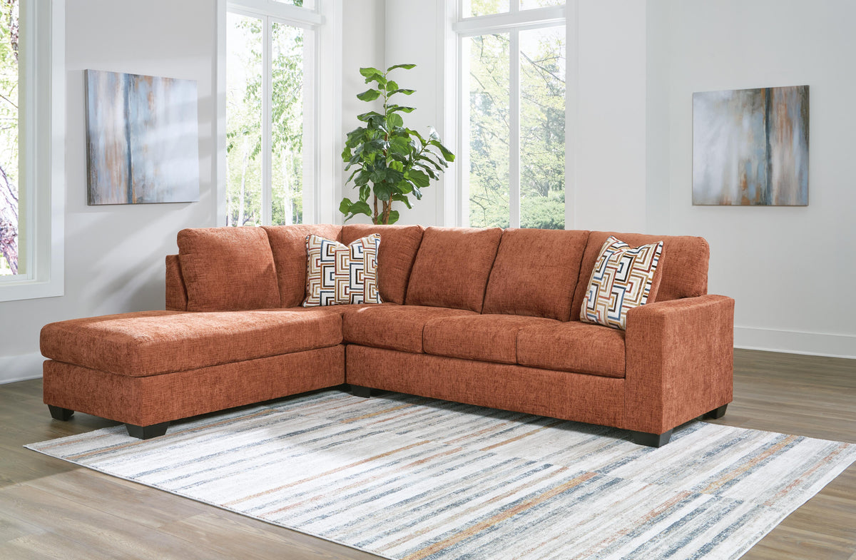 Aviemore 2-Piece Sectional with Chaise Chenille