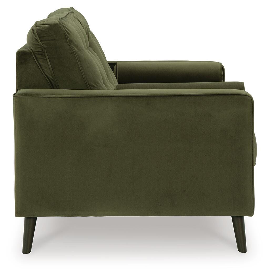 Reveon Lakes Loveseat Velvet