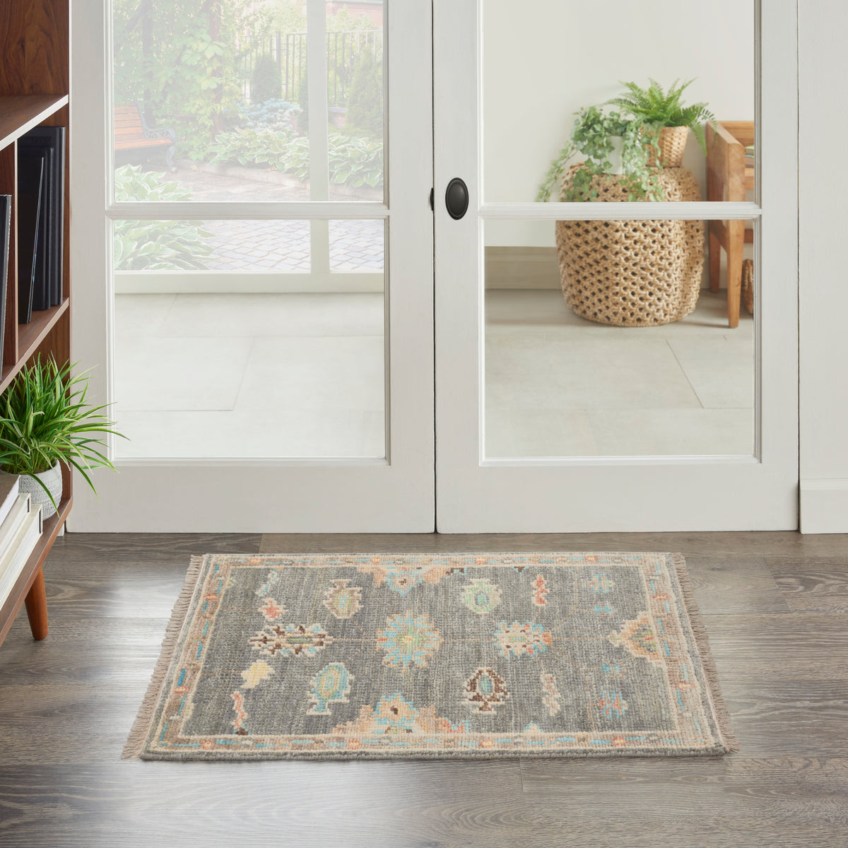 Odessa ODS02 Dark Grey Multicolor Rug - room scene