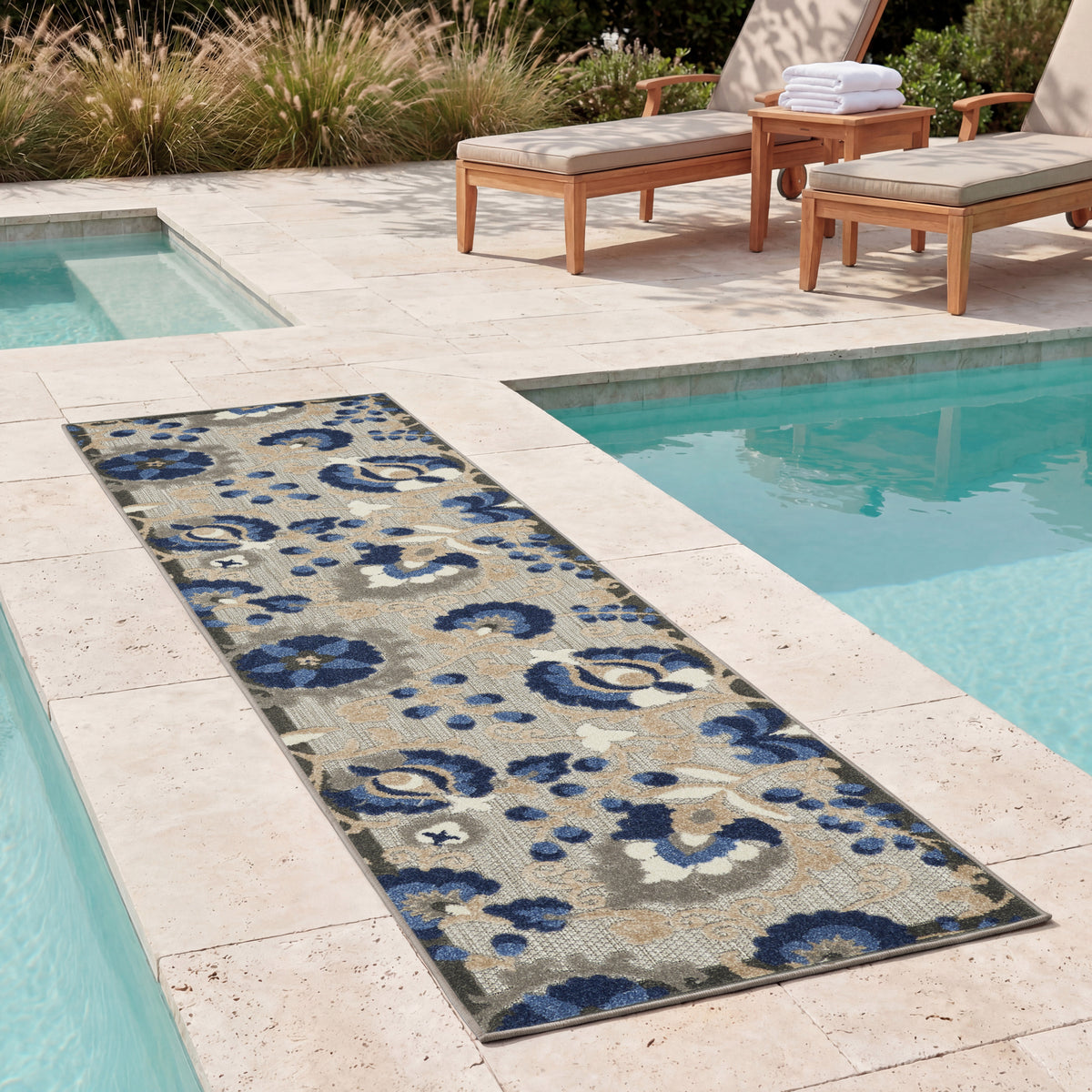 Aloha ALH17 Natural Blue Rug - room scene