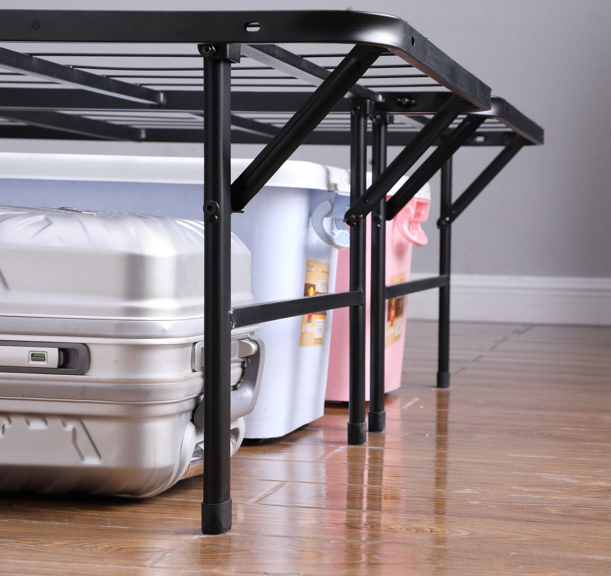 Mabel Metal Mattress Support Platform Bed Black - Queen