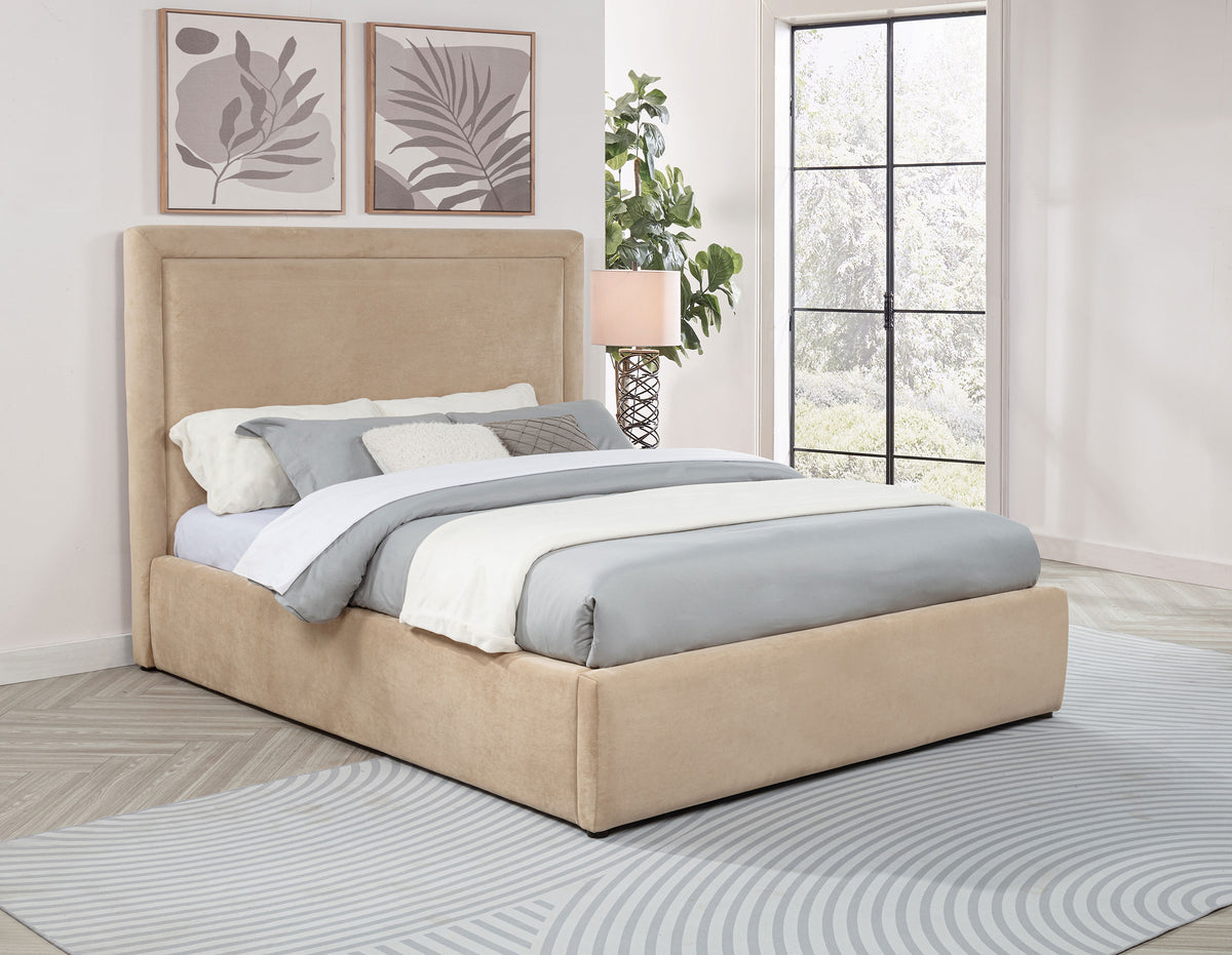 Lawson 54-inch Upholstered Platform Bed - Queen, Light Saddle