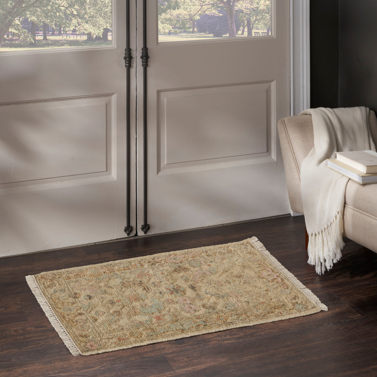 Heritage Vine HTV01 Beige Rug - room scene
