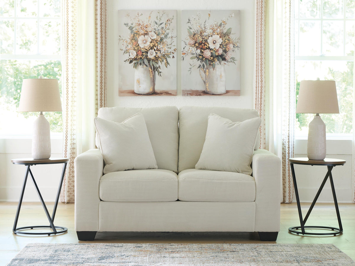 Greenbriar Loveseat Velvet