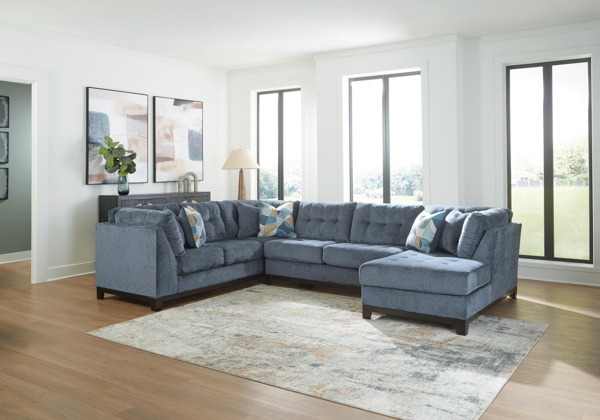 Maxon Place 3-Piece Sectional with Chaise Chenille