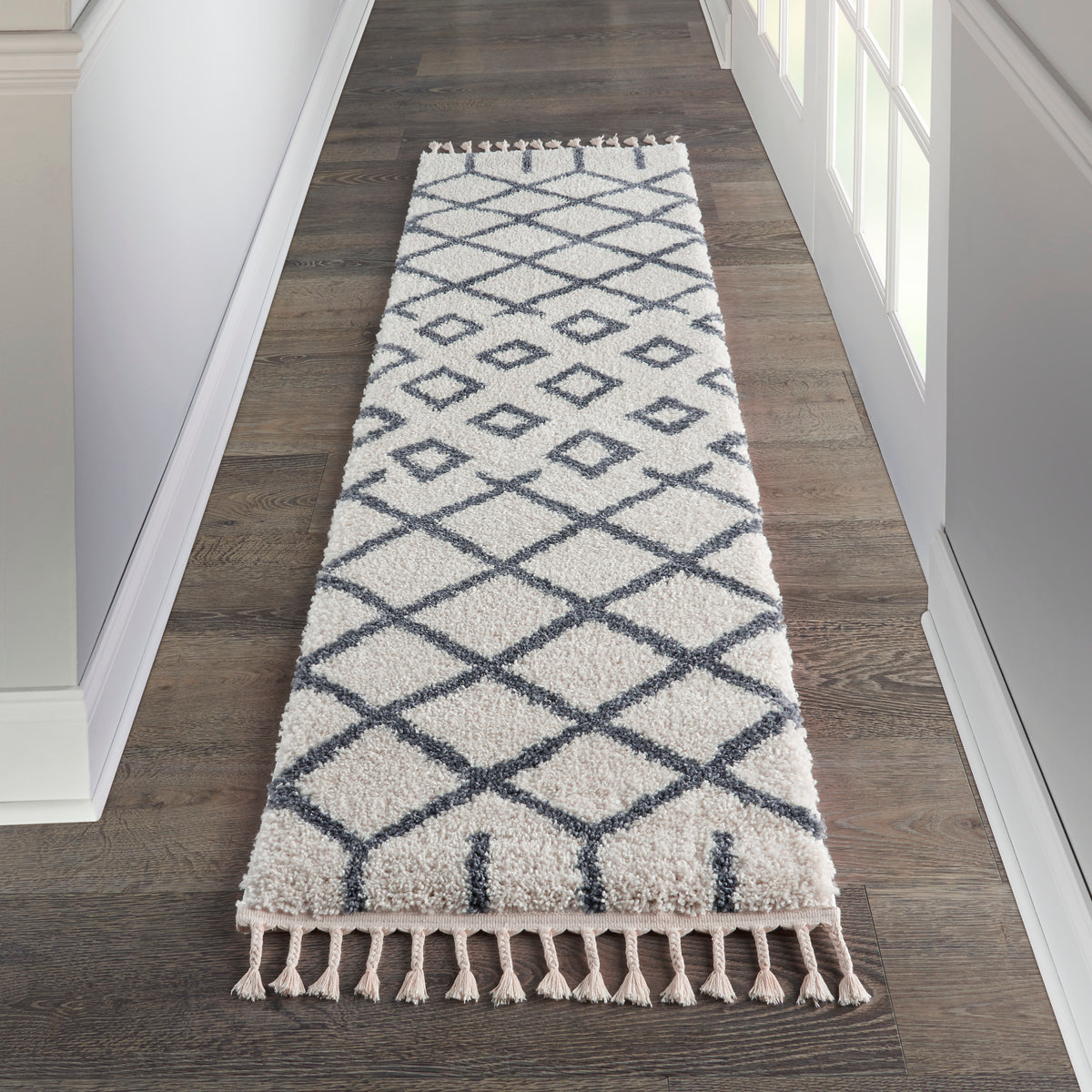 Moroccan Shag MRS01 White Rug - room scene