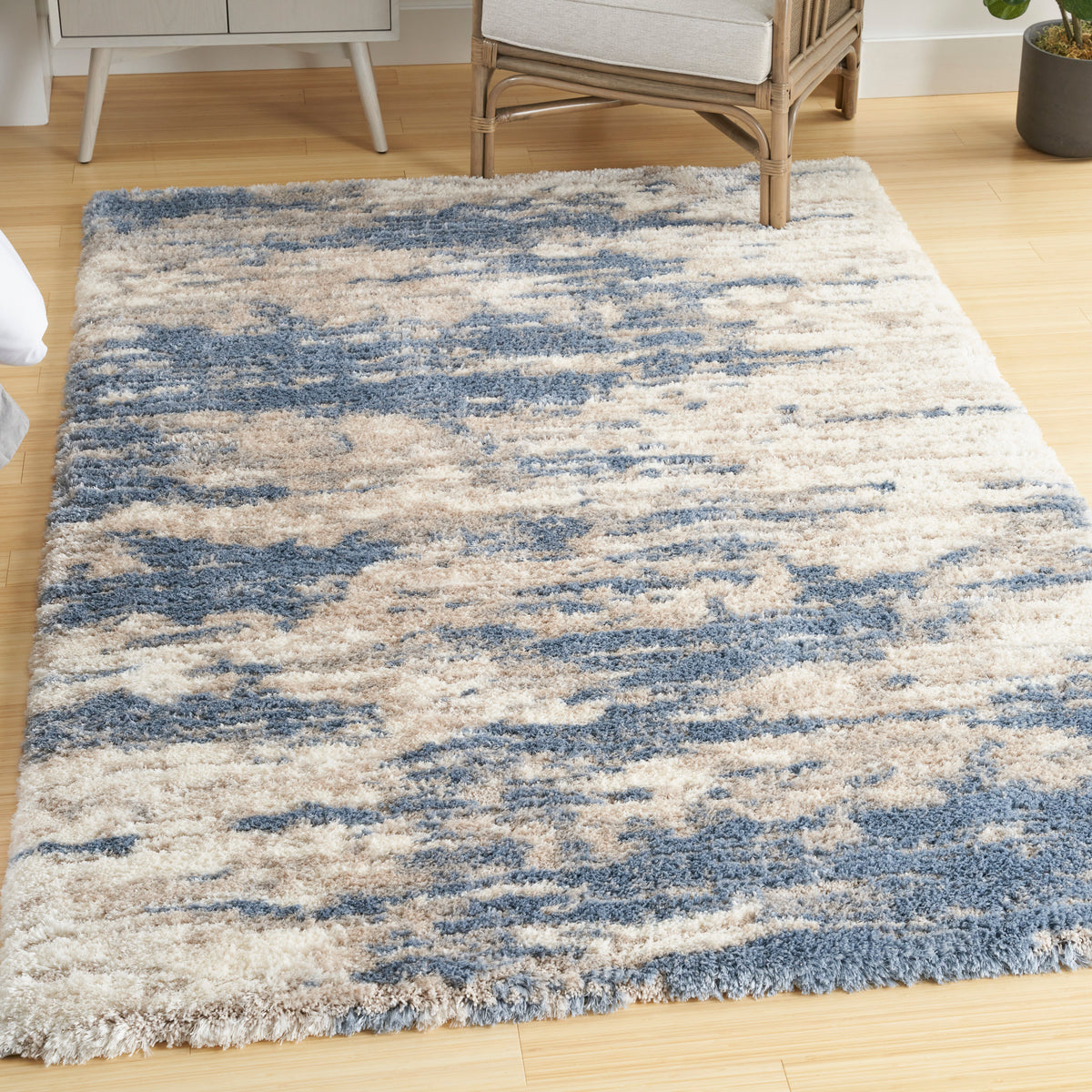 Dreamy Shag DRS10 Light Blue Grey Rug - room scene