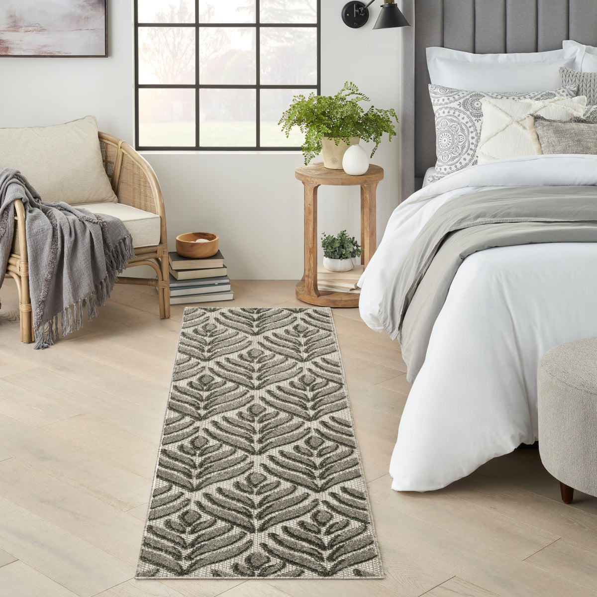 Aloha ALH35 Charcoal Rug - room scene