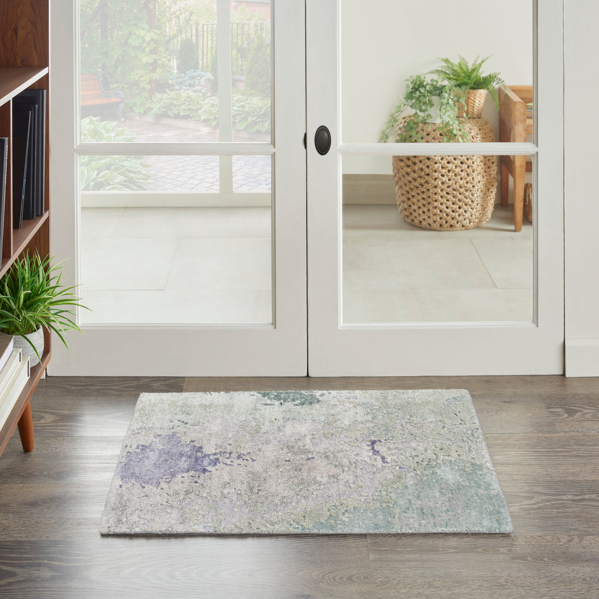 Silk Shadows SHA22 Blue Green Rug - room scene