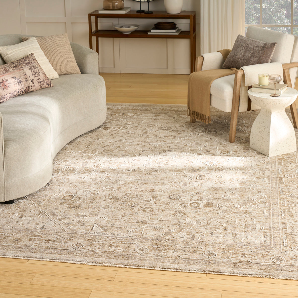 Retreat RET03 Beige Rug - room scene
