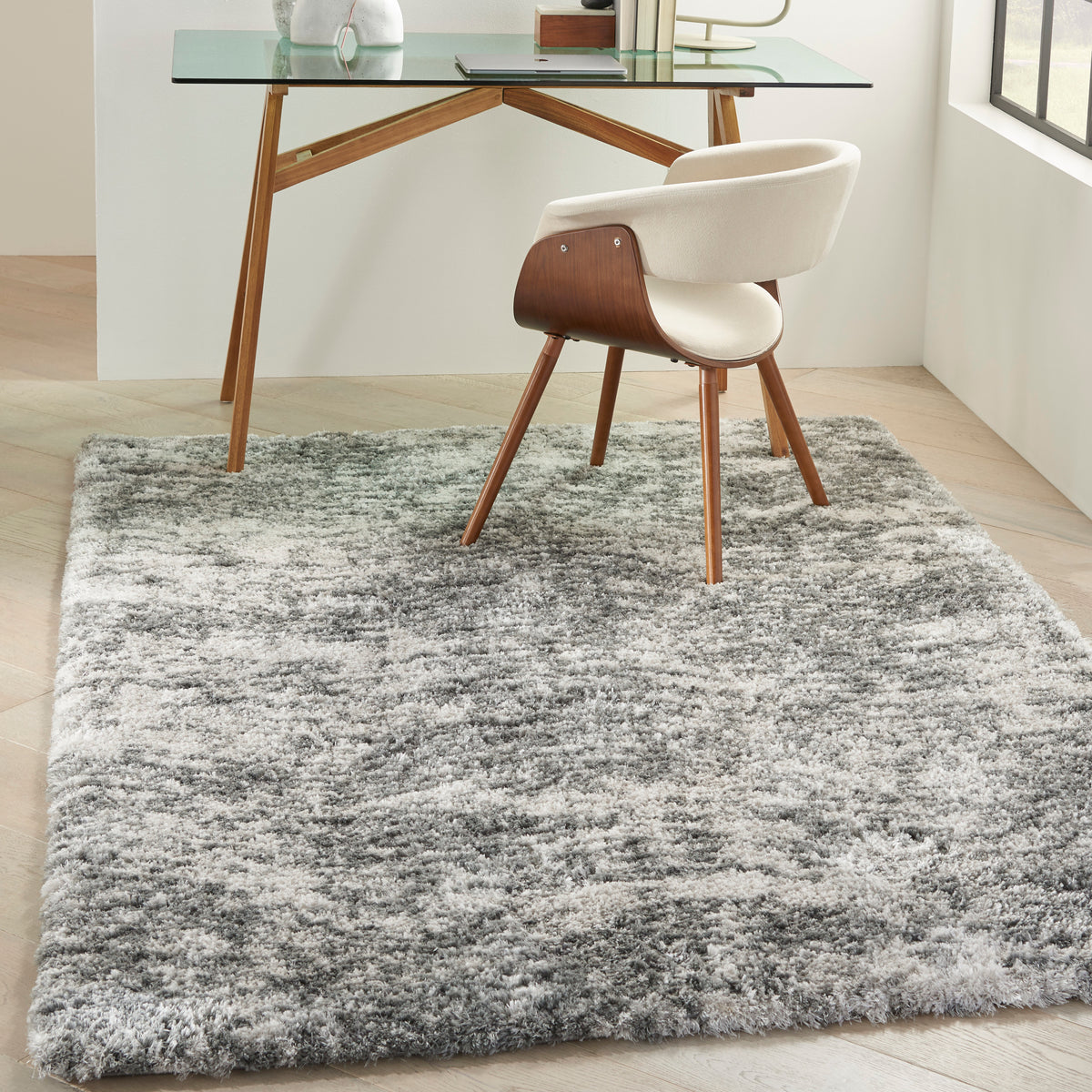 Dreamy Shag DRS04 Charcoal Grey Rug - room scene