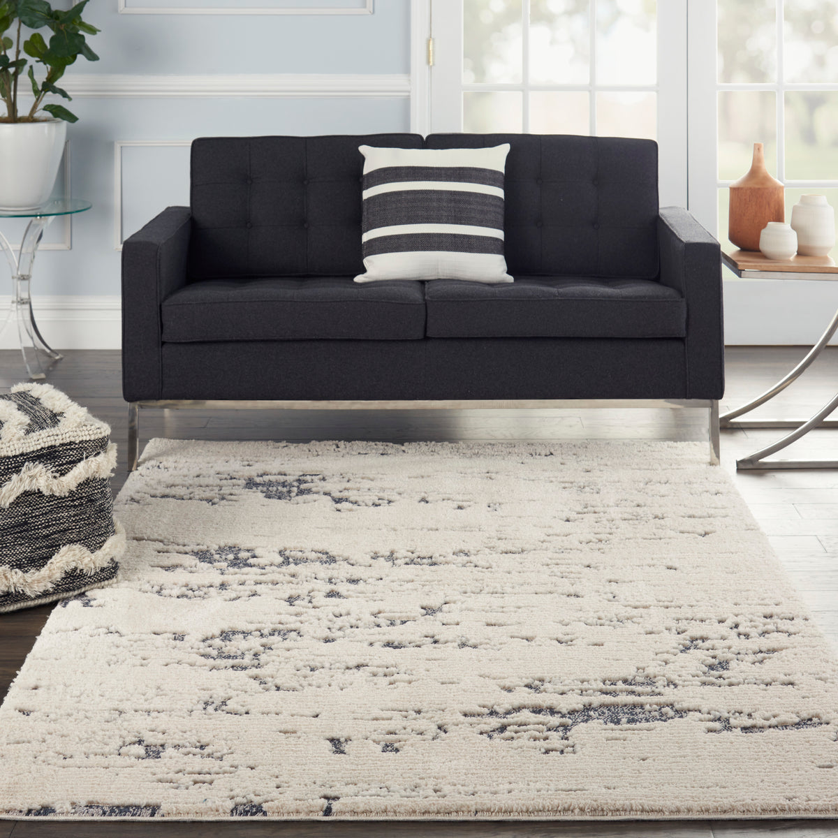 Zermatt ZER03 Ivory Blue Rug - room scene