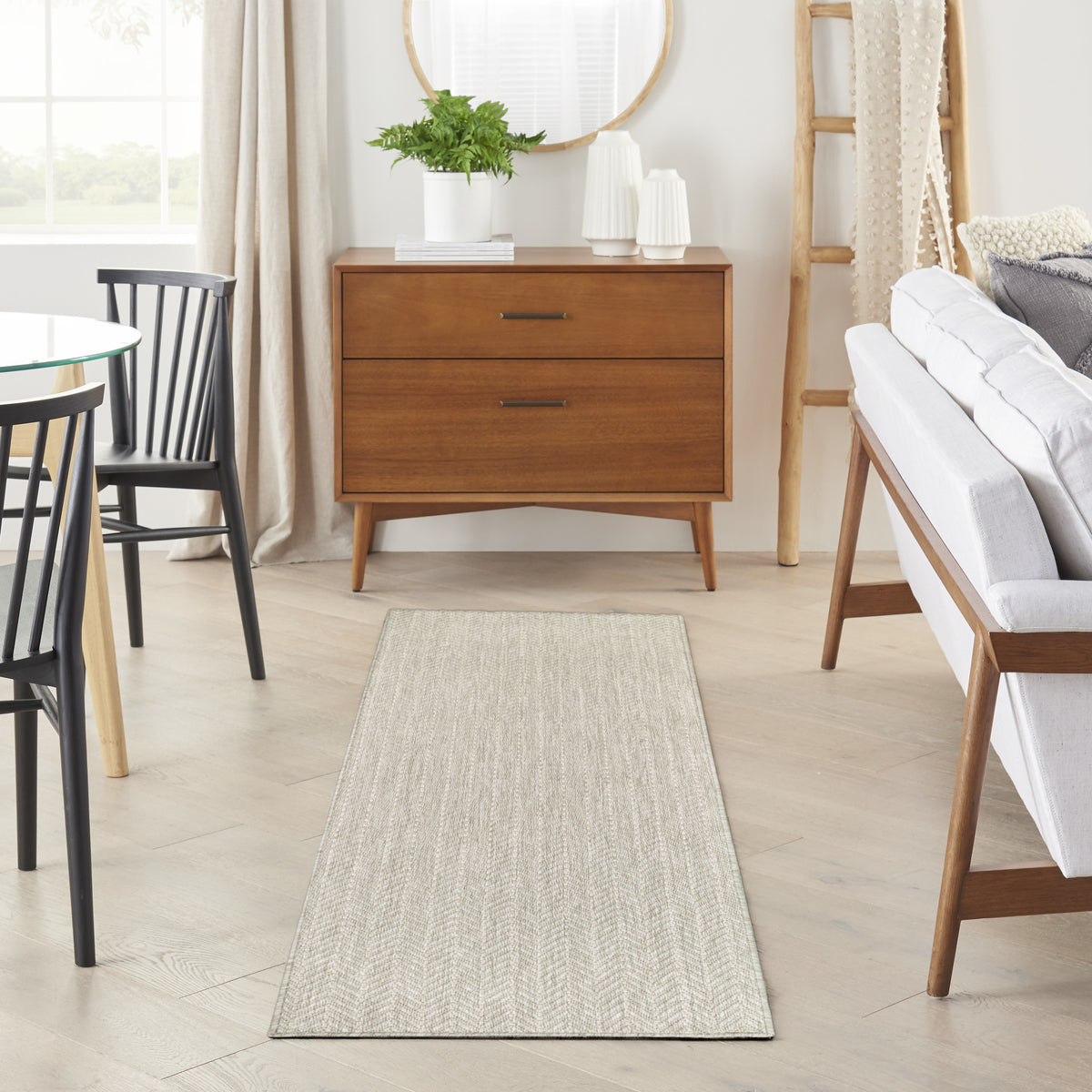Horizon Indoor/Outdoor HOZ02 Grey Rug - room scene