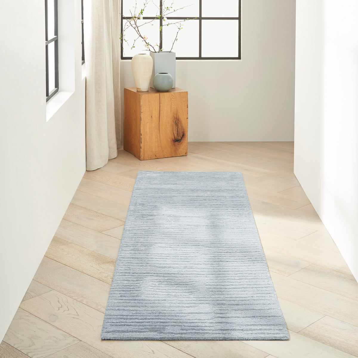 CK010 Linear LNR01 Light Blue Rug - room scene
