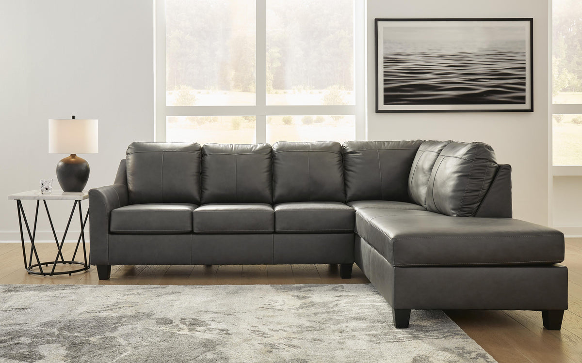 Valderno 2-Piece Sectional with Chaise Leather