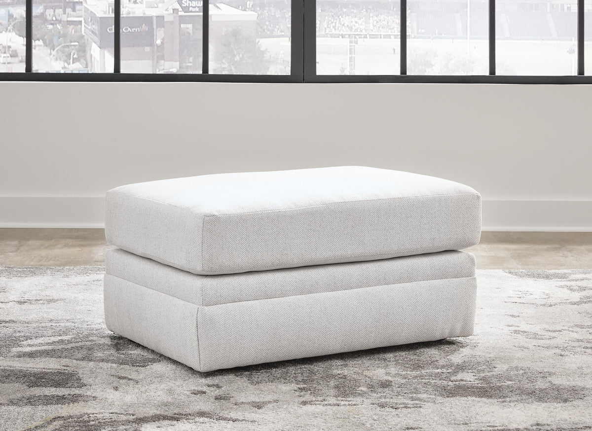 Maitelynn Ottoman Chenille