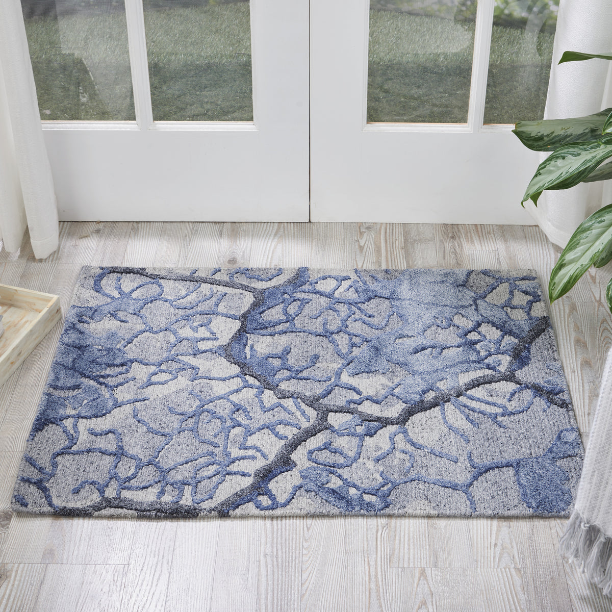 Divine DIV02 Mist Rug - room scene