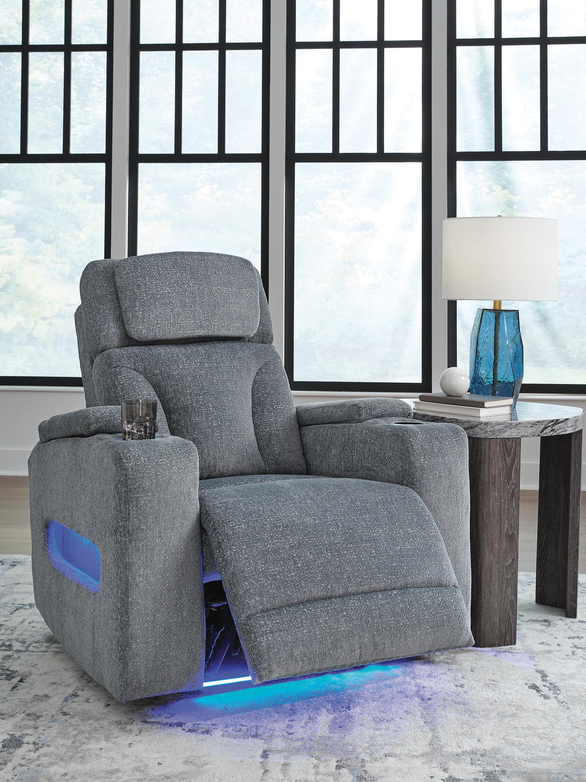 Studio Cave PWR Recliner/ADJ Headrest Chenille Next-Gen Nuvella™ Performance Fabric