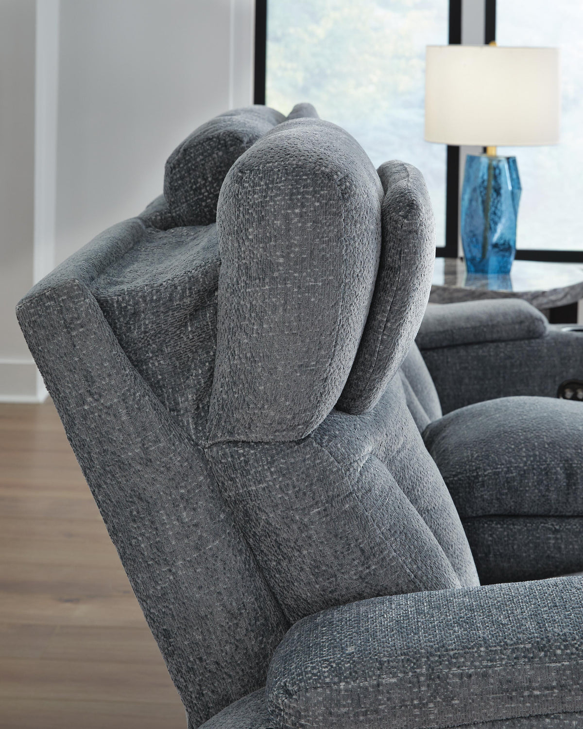 Studio Cave PWR REC Loveseat/CON/ADJ HDRST Chenille Next-Gen Nuvella™ Performance Fabric