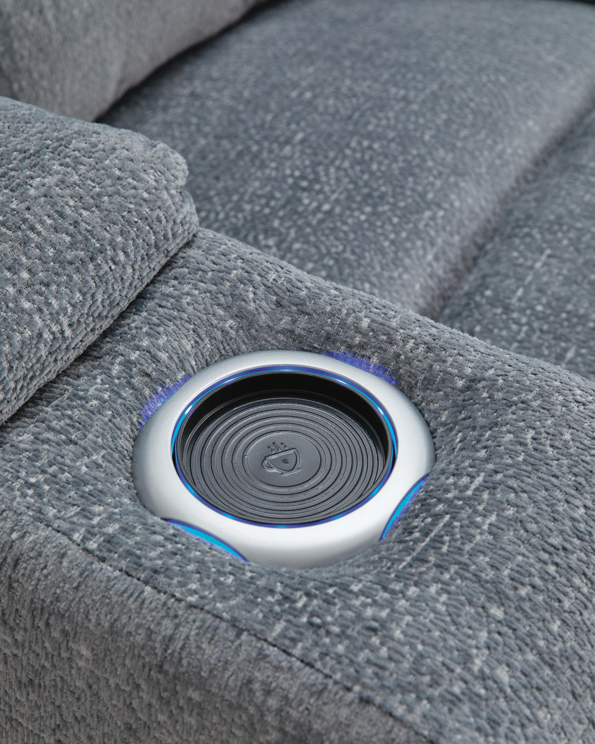 Studio Cave PWR REC Loveseat/CON/ADJ HDRST Chenille Next-Gen Nuvella™ Performance Fabric