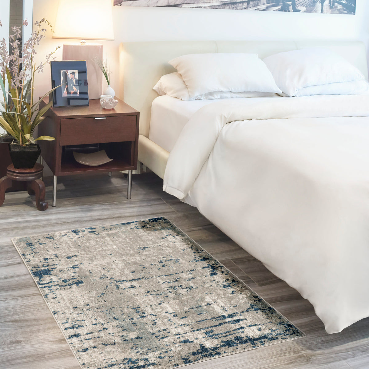 Quarry QUA01 Ivory Grey Blue Rug - room scene