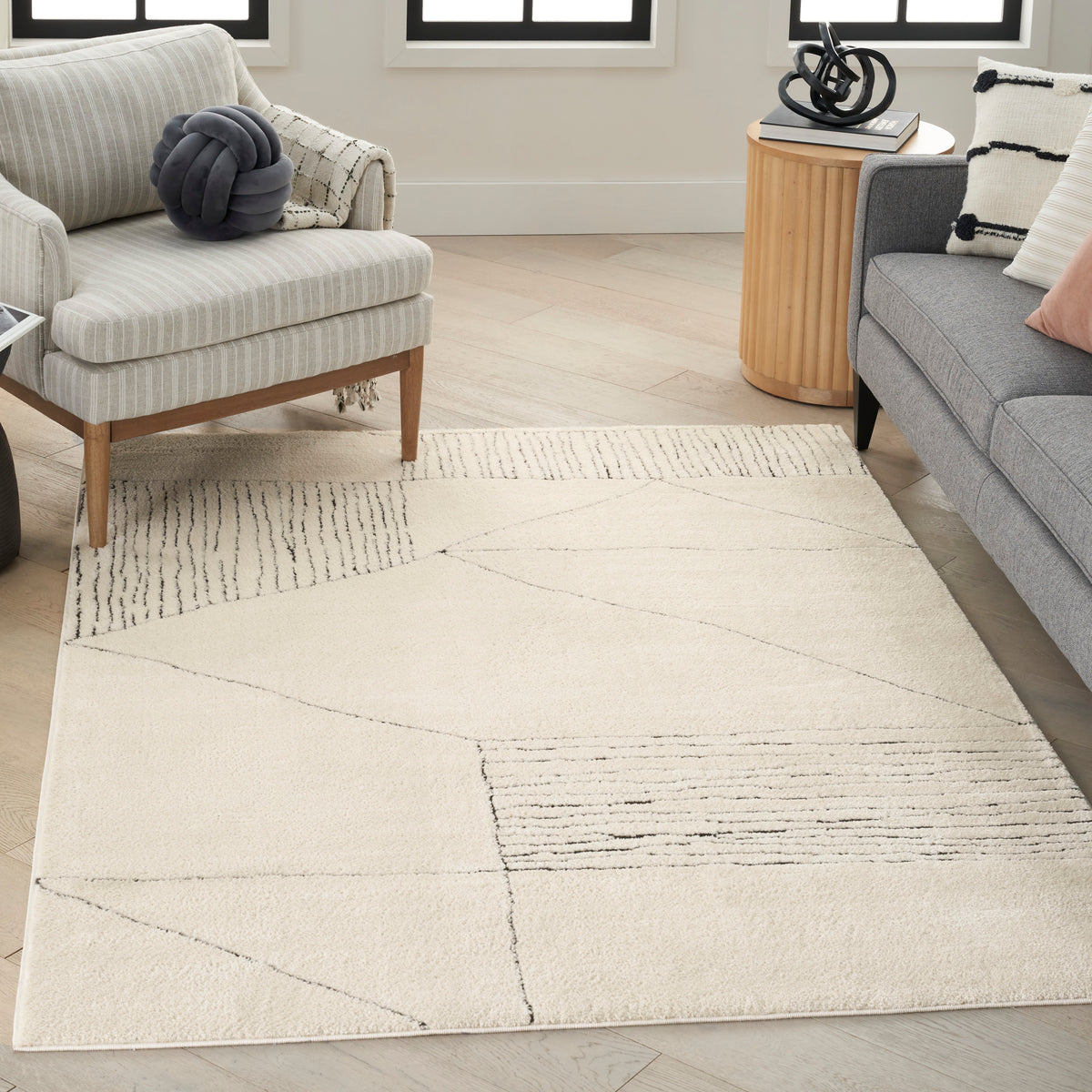 Modern Comfort MNC02 Ivory Black Rug - room scene