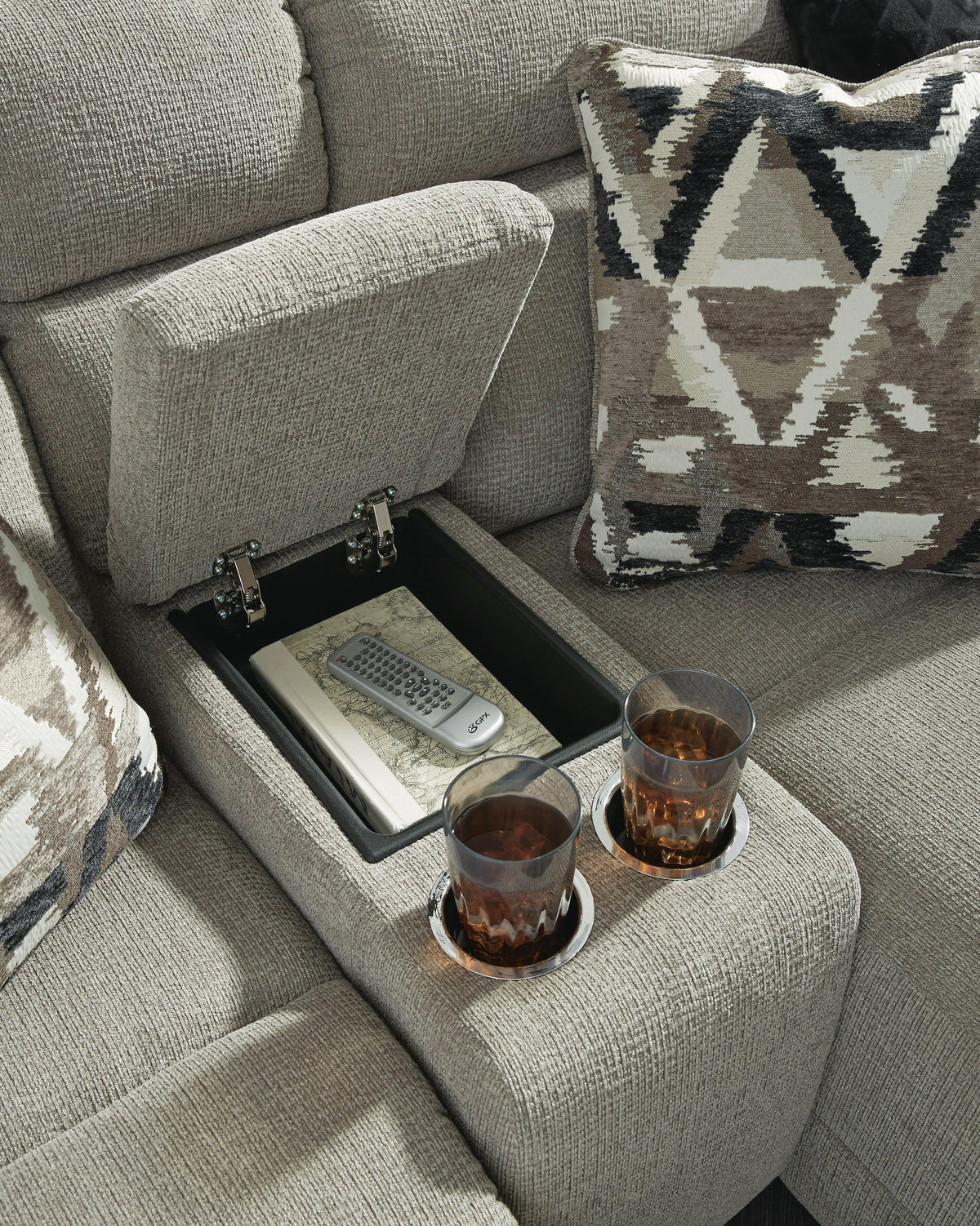 Colleyville 5-Piece Power Reclining Sectional with Chaise Chenille