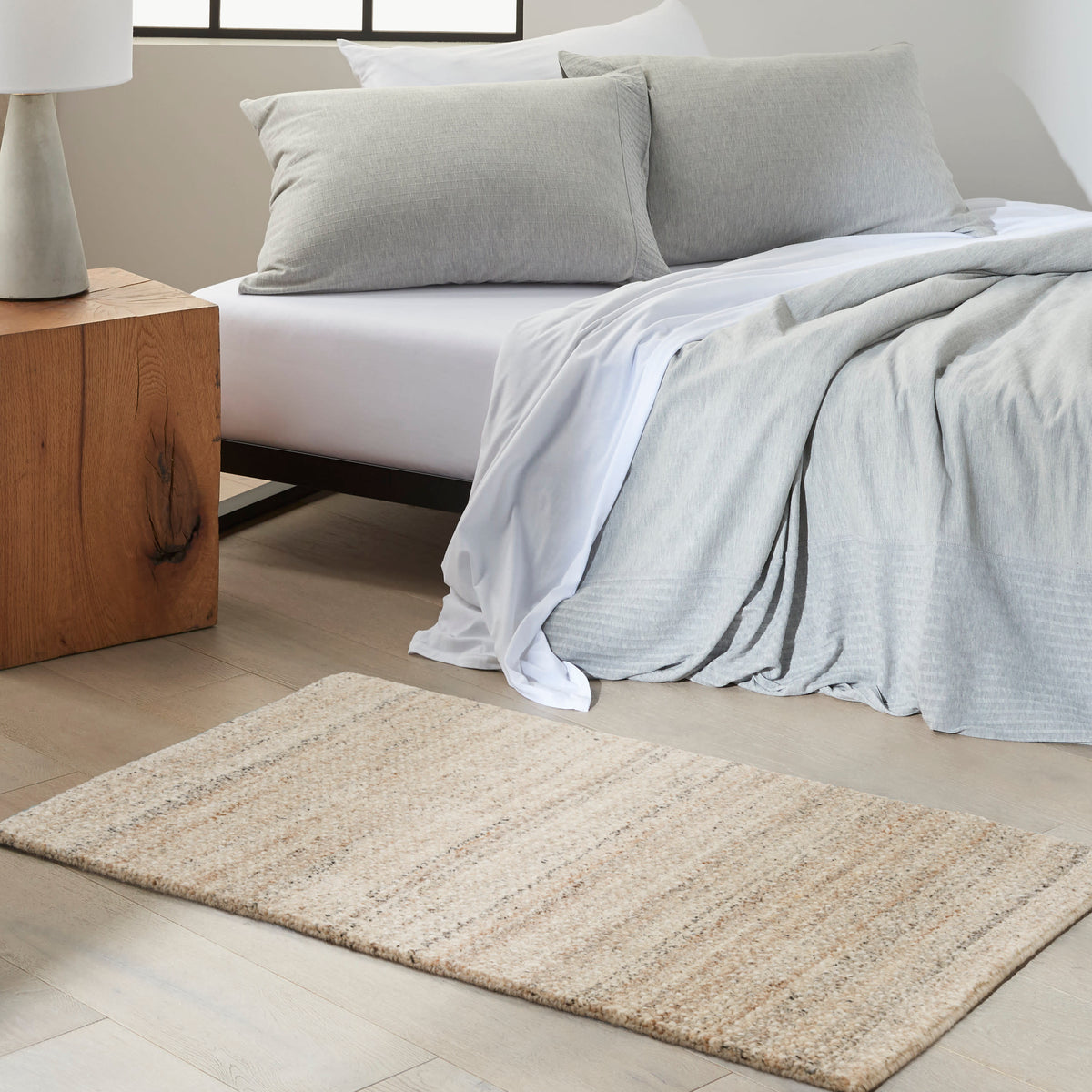CK040 Abrash ABA01 Ivory Grey Rug - room scene