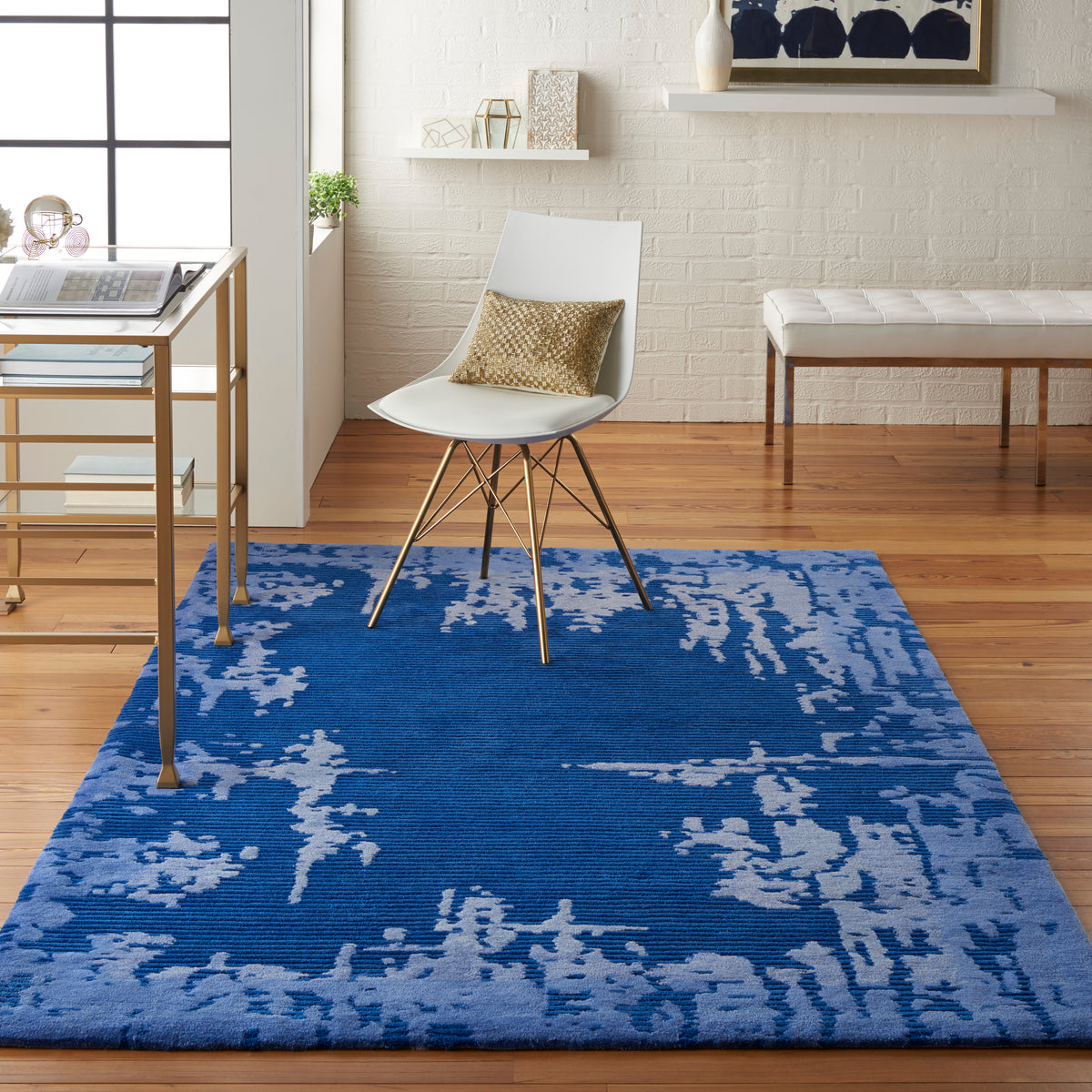 Symmetry SMM02 Navy Blue Rug - room scene