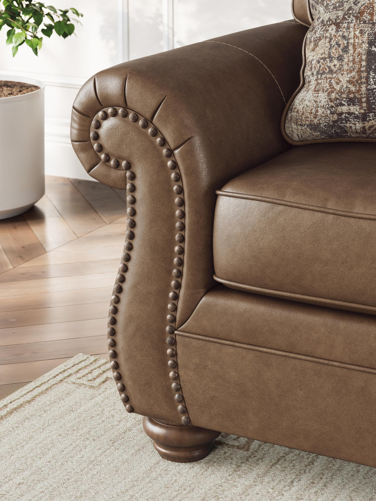Chasemore Sofa Faux Leather